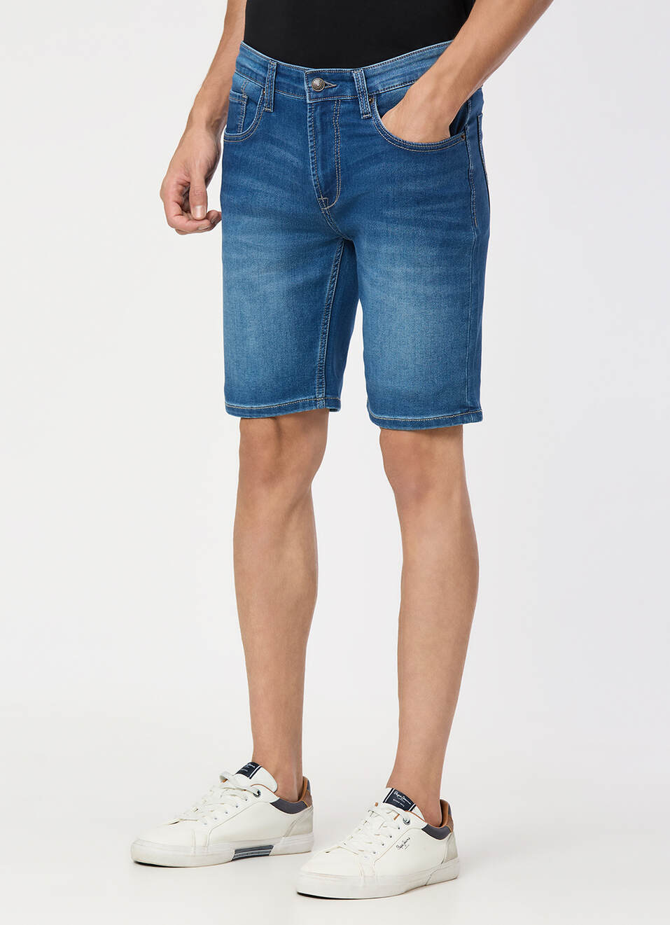 Men Blue Mid Rise Regular Fit Denim Shorts, , large image number 0