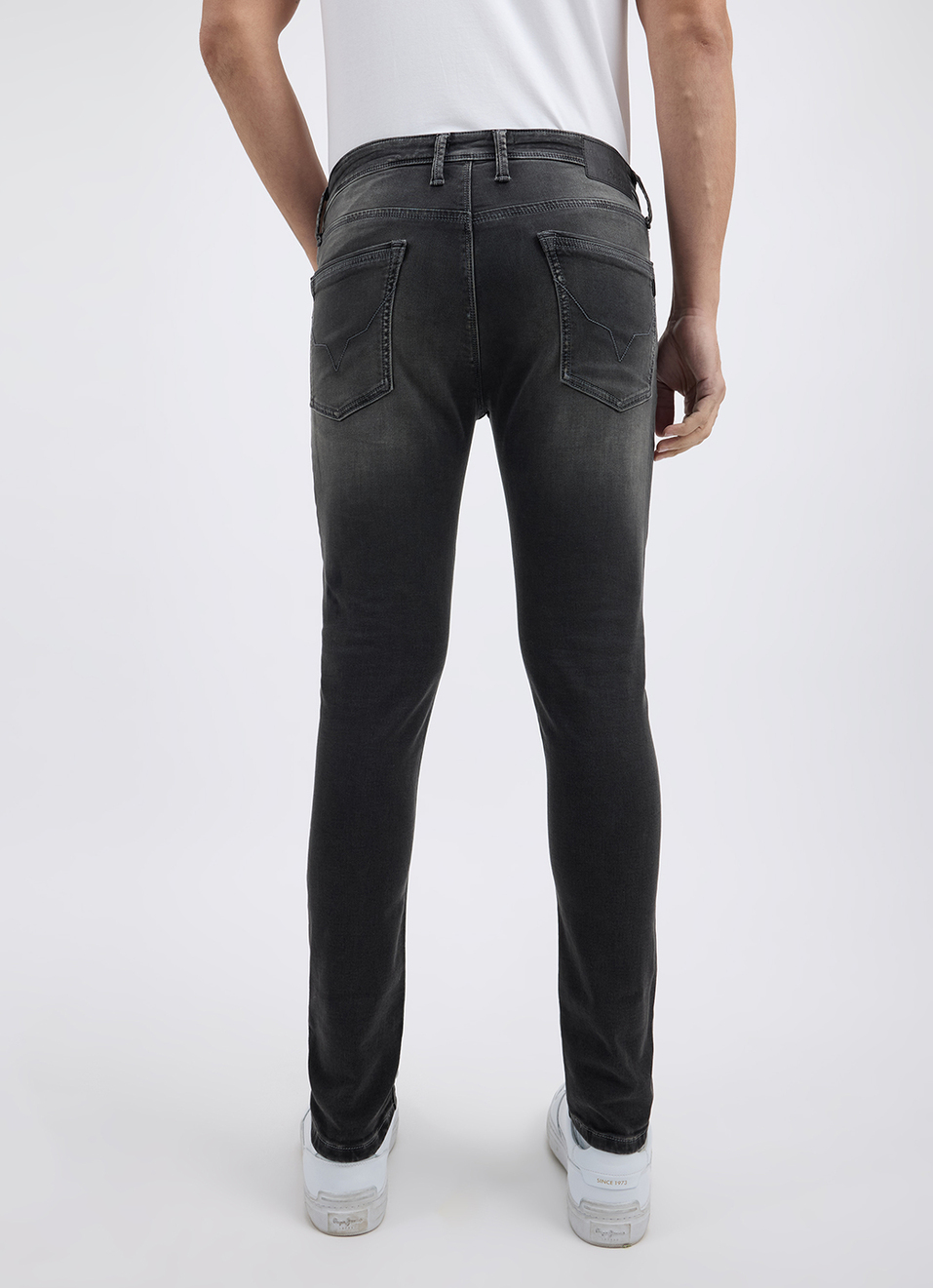 Men Black Mid Rise Tapered Gymindigo Jogger Like Jeans, , large image number 3