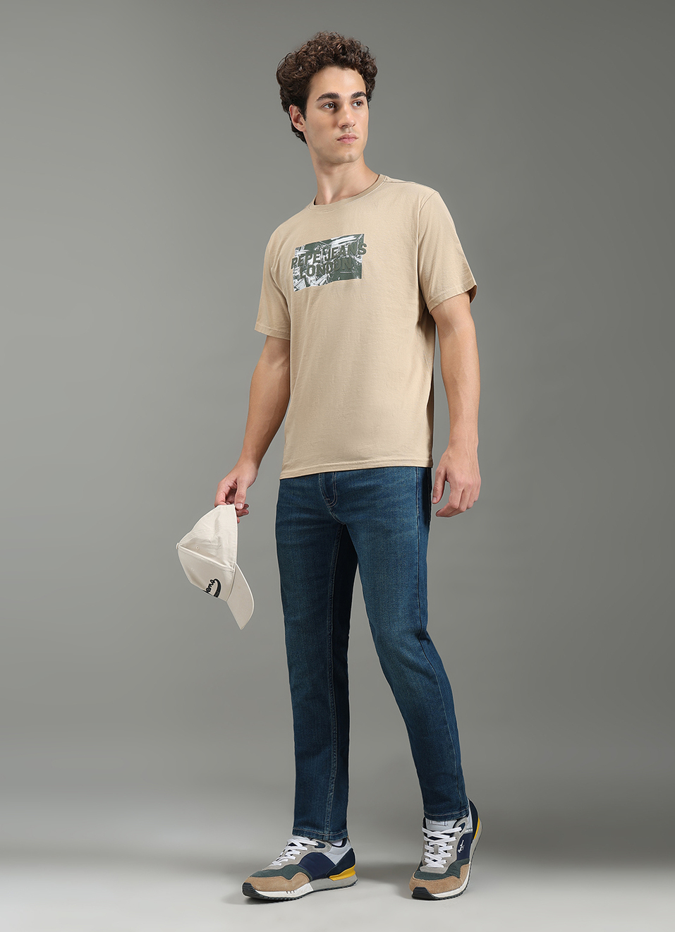 Men Beige Relaxed Fit Graphic T-shirt, , large image number 2