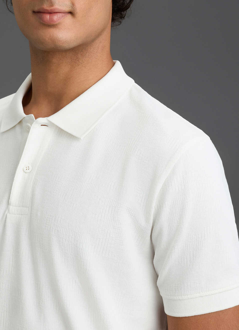 Men White Solid Short Sleeve Polo, , large image number 1