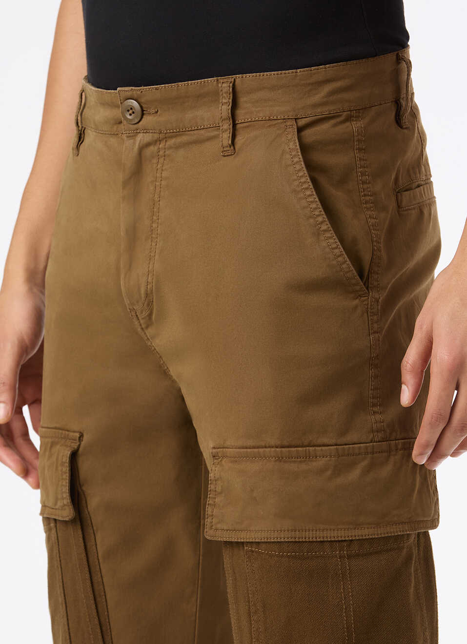 Men Brown Overdyed Mid Rise Utility Stretch Cargo Pants, , large image number 4