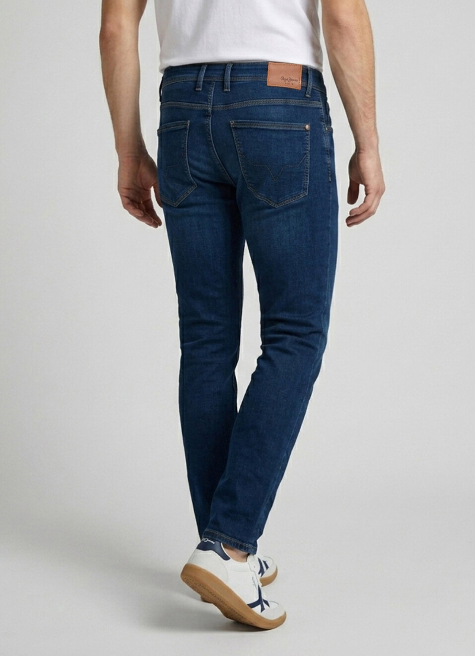 Men Blue Slim Fit Mid Rise Stretchable Jeans, , large image number 3