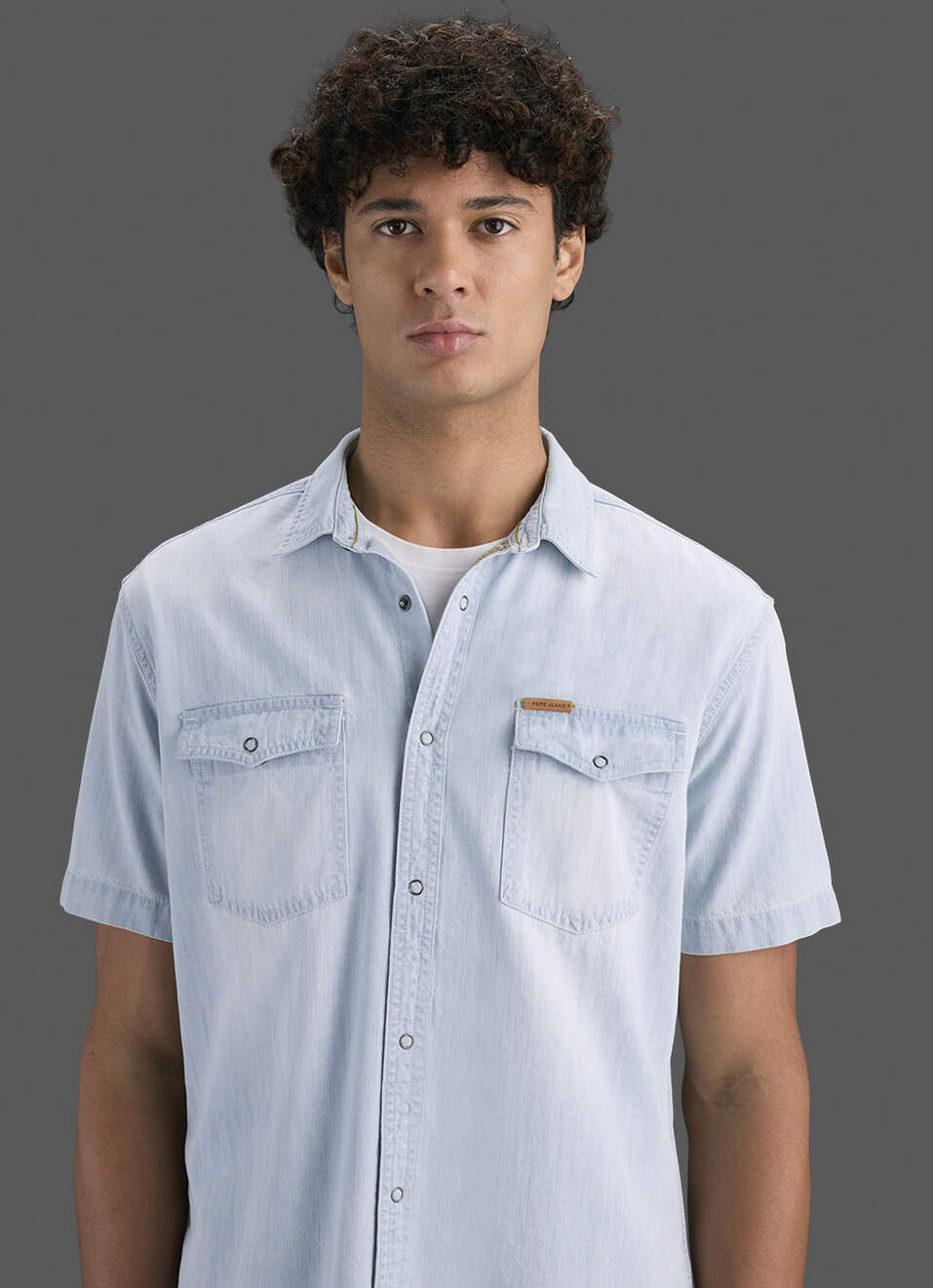 Men Light Blue Short Sleeve Denim Shirt, , large image number 4