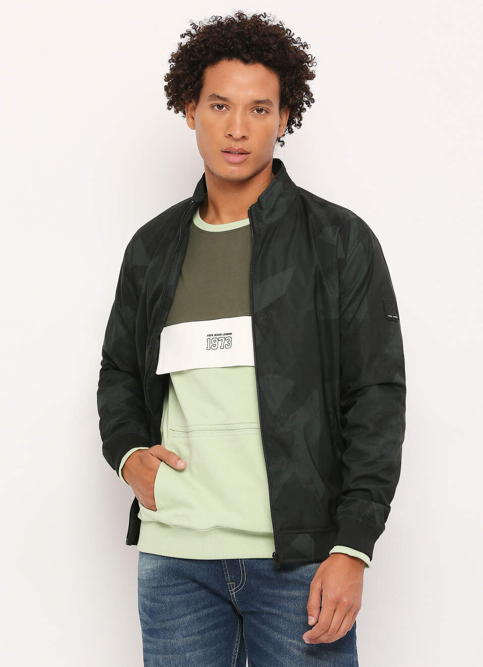 Green Colour Block Full Slevee Sweatshirt, , large image number 0