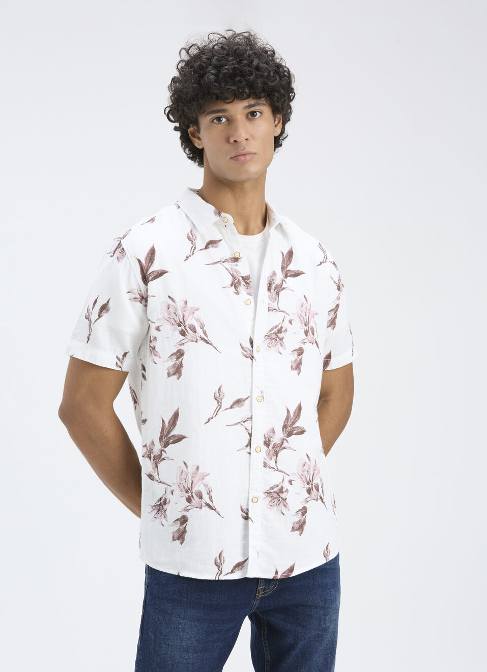 Men White Botanical Print Short Sleeve Shirt, , large image number 0