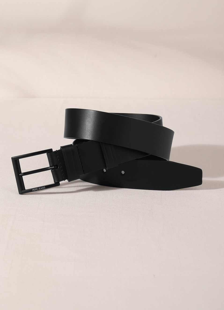 Black Classic Leather Belt, , large image number 0