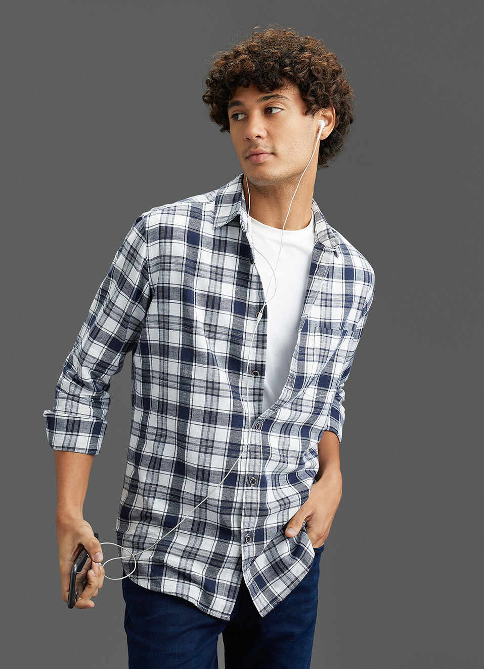 Men Blue Checked Regular Fit Full Sleeve Casual Shirt, , large image number 0