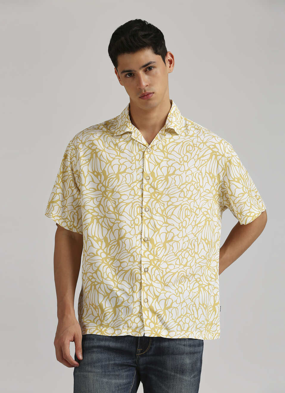 Yellow All Over Print Resort Collar Trendy Short Sleeve Shirt, , large image number 0
