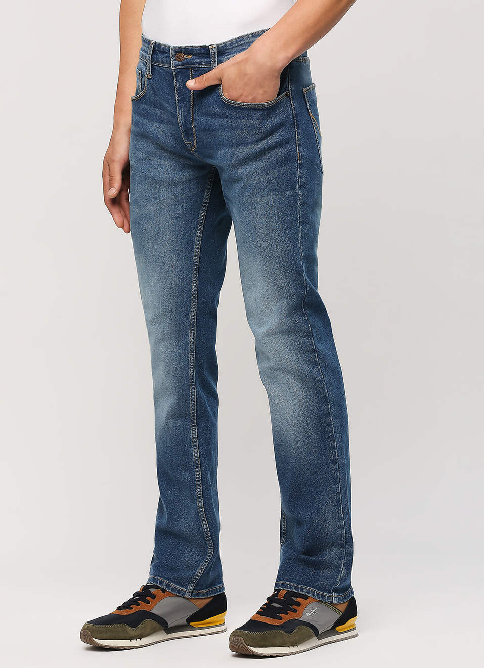 Holborne Light Blue Mid Rise Straight Fit Jeans, , large image number 5