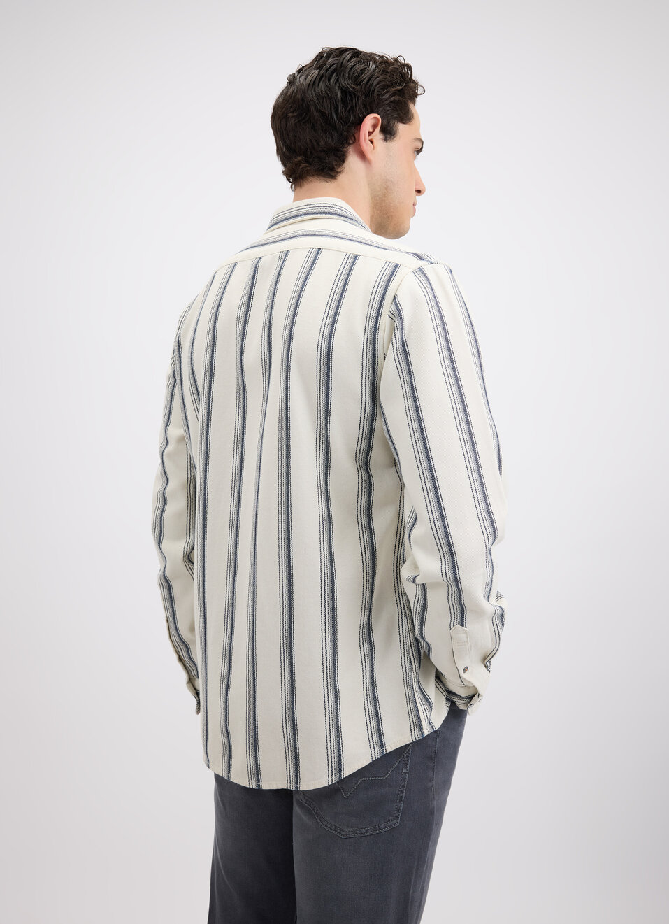 Men Off White Stripe Full Sleeve Shirt, , large image number 2