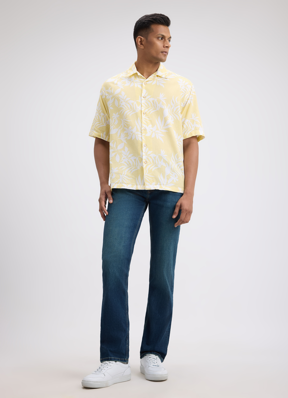 Men Yellow Floral Resort Collar Short Sleeve Shirt, , large image number 5