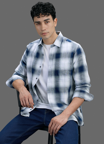 Men Blue Checked Long Sleeve Shirt