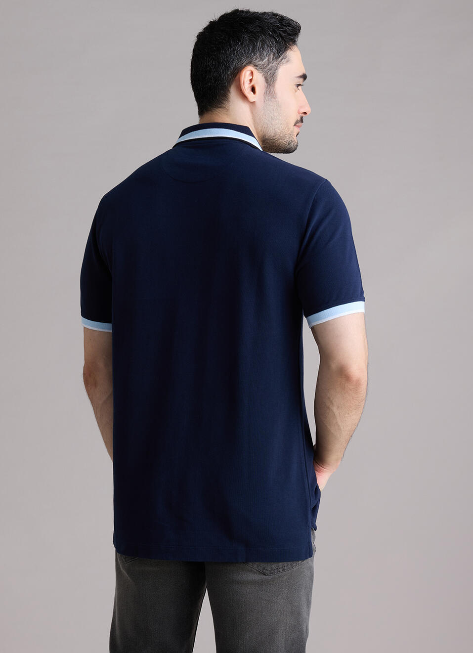 Men Navy Solid Polo Collar T-shirt, , large image number 2