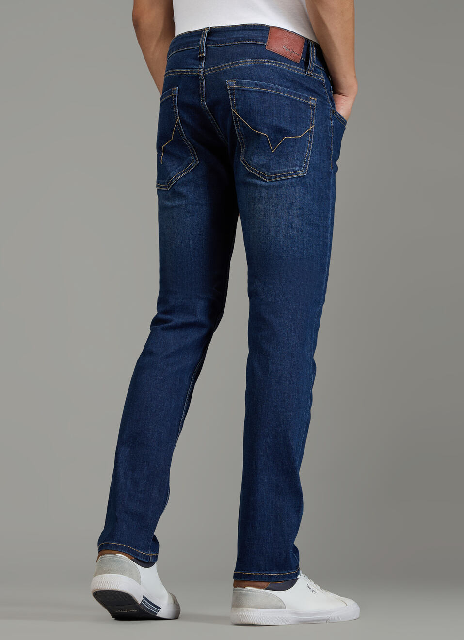Men Blue Slim Fit Mid Rise Stretchable Jeans, , large image number 3