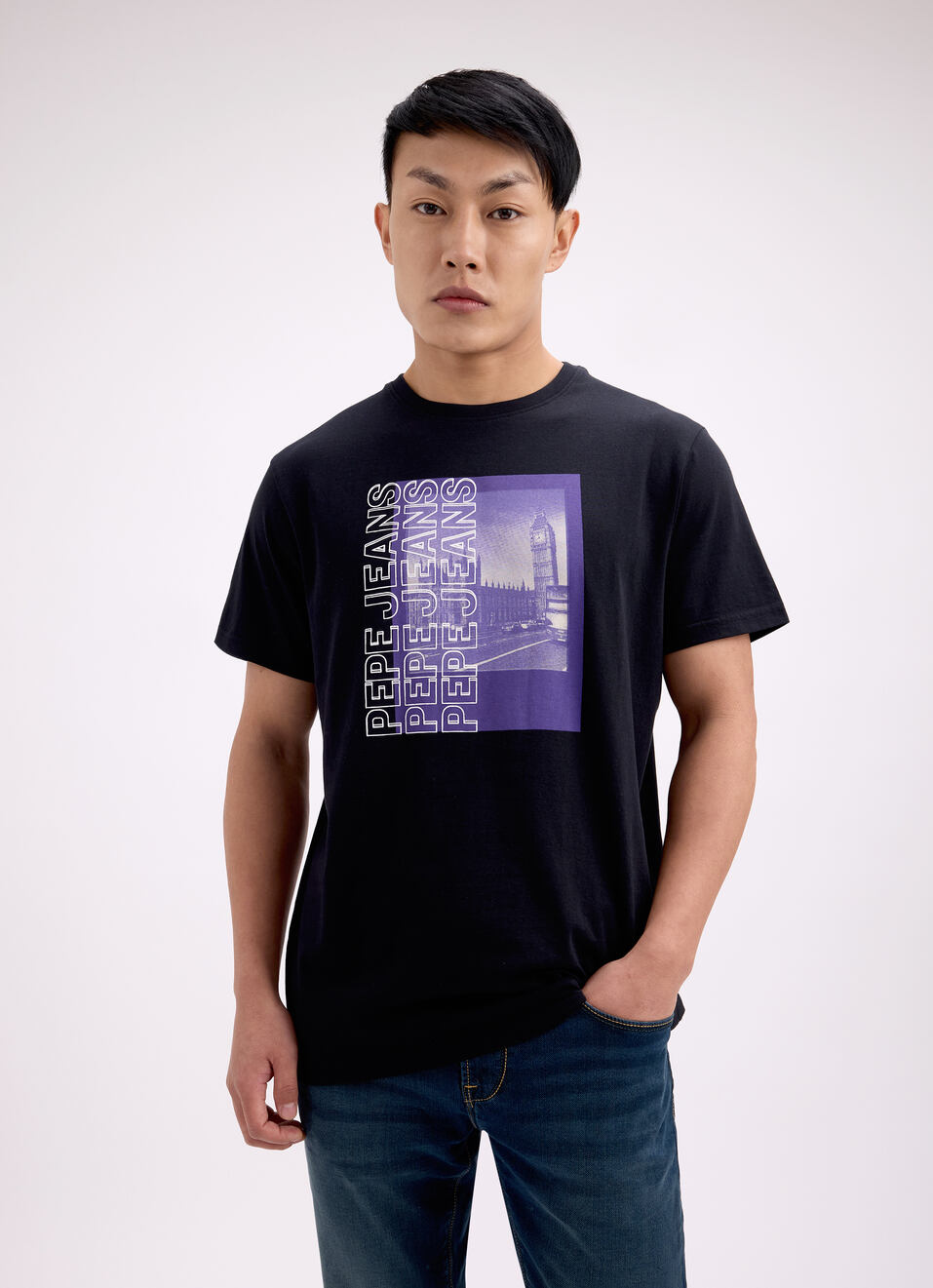 Men Black Photographic Print Short Sleeve T-shirt, , large image number 1