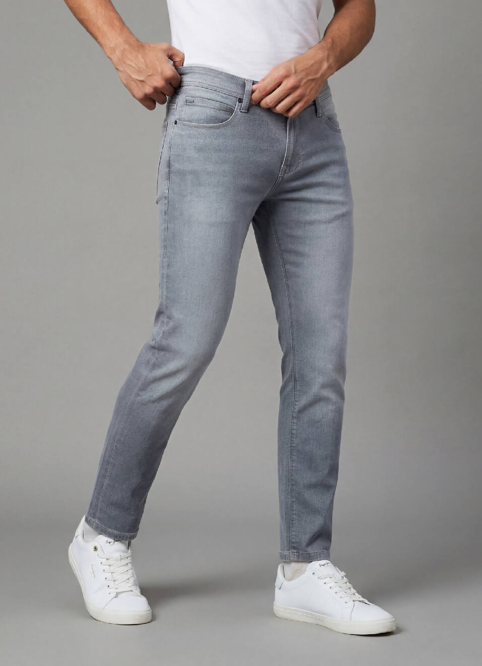 Men Grey Skinny Fit Ankle-length Powerflex Jeans, , large image number 0