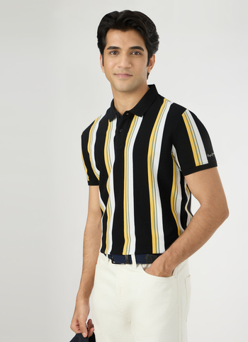 Men Black Striped Polo Collar T-shirt