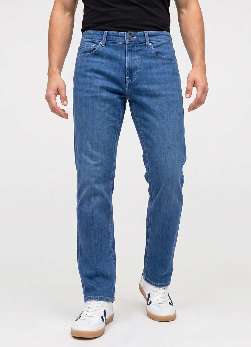 Men Blue Relaxed Straight Fit Mid Rise Stretchable Jeans, , large image number 2