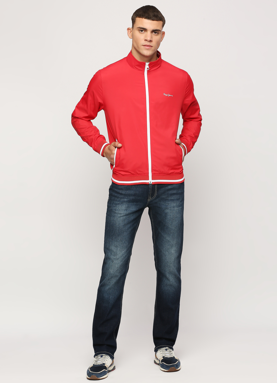 RED LIGHTWEIGHT FULL SLEEVE JACKET, , large image number 7