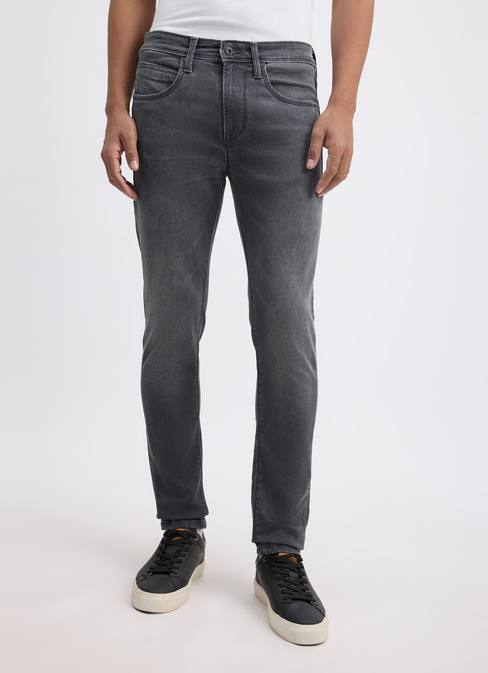 Men Grey Mid Rise Tapered Gymindigo Jogger Like Jeans, , large image number 2